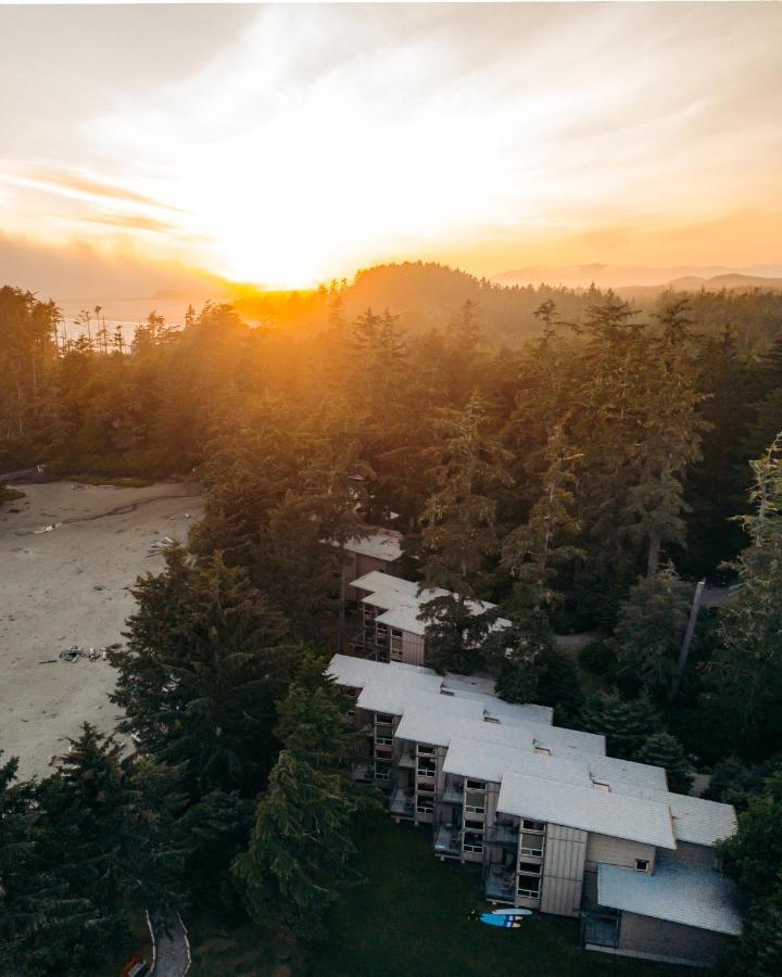 Pacific Sands Beach Resort Tofino Buitenkant foto