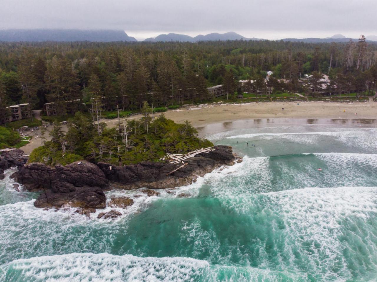Pacific Sands Beach Resort Tofino Buitenkant foto